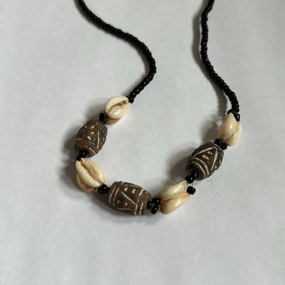 African bead necklace - Picture 2 of 6